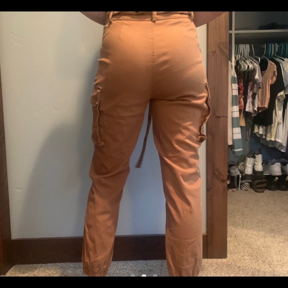 Tan cargo pants - Picture 2 of 3